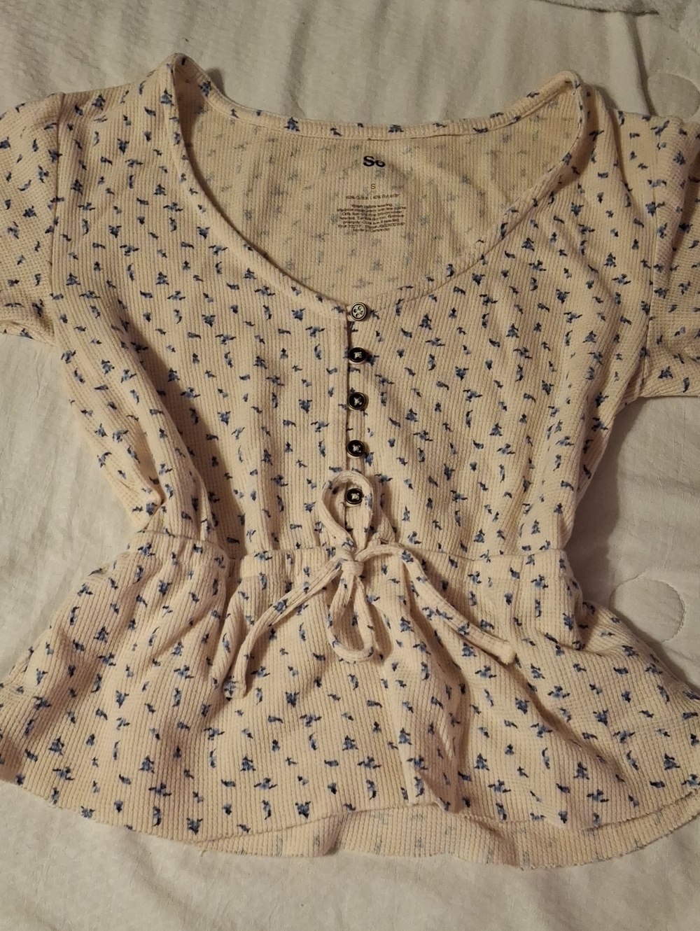 SO Beige Ribbed Henley Peplum Top with Navy Floral